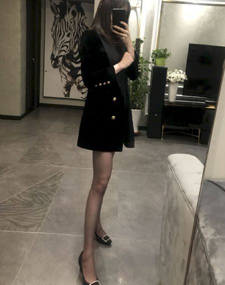 美剧《偷偷》免费观看